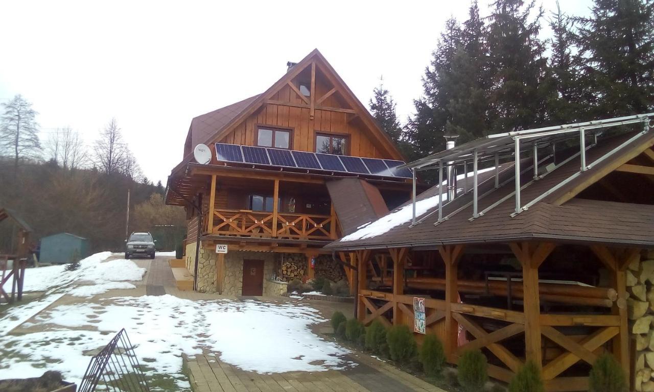 Rekreacna Chata Pod Jedlovinou, Varin Buitenkant foto